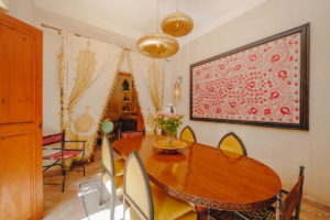 riad-mon-amour-marrakesh-medina-accommodation-hotel-suites-dining-room