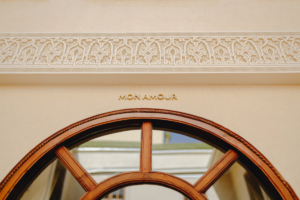 riad-mon-amour-marrakesh-medina-accommodation-hotel-suites-door